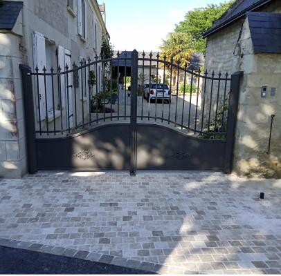 pose de portail à Benais près de Bourgueil en Indre-et-Loire 37